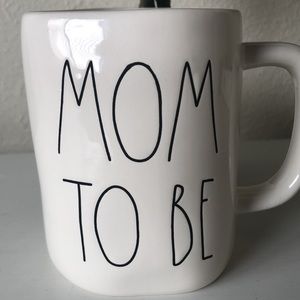 RAE DUNN Mom to be-coffee mug